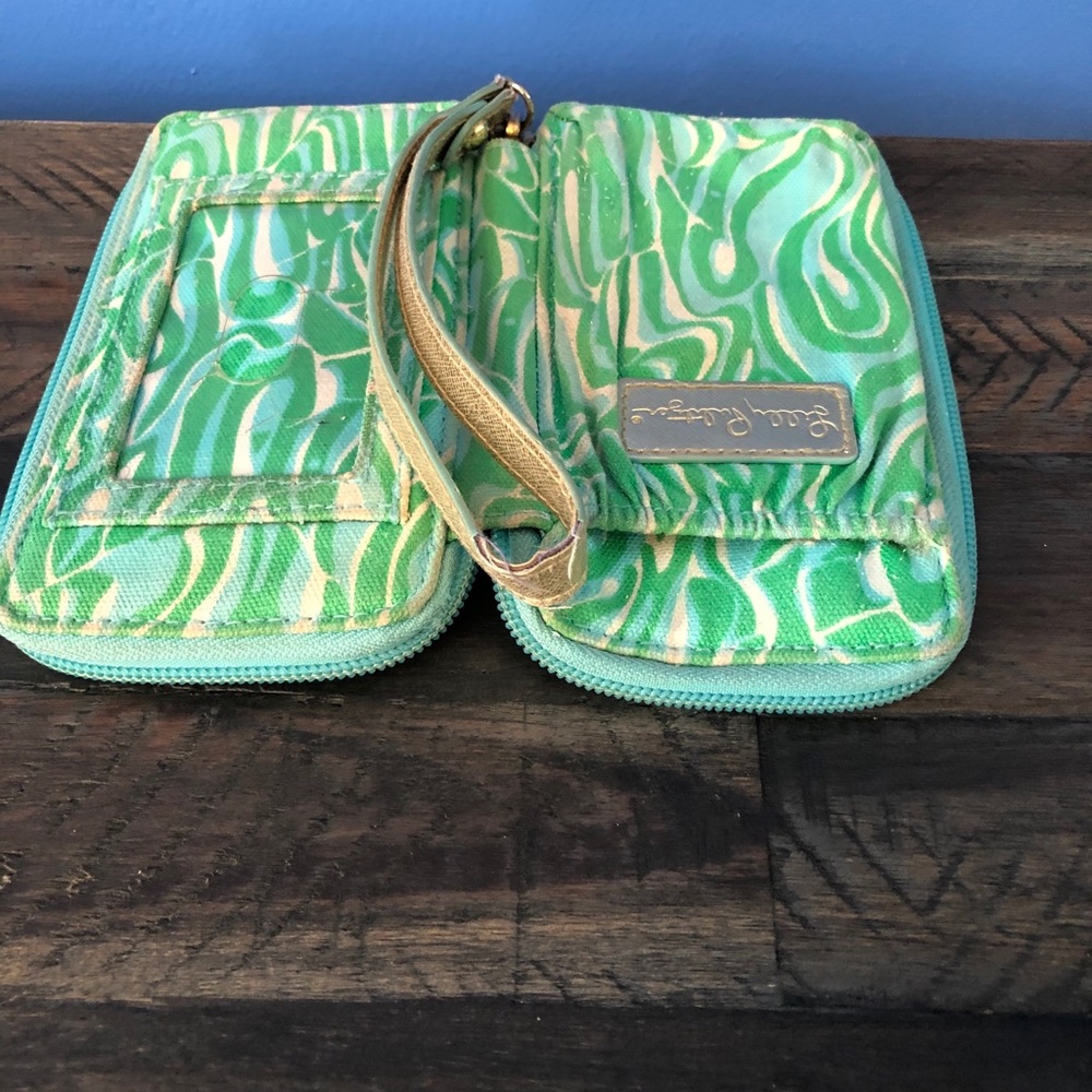 Lilly Pulitzer wristlet - Picture 2 of 5
